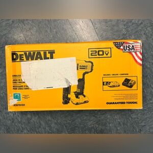 DEWALT 20V Cordless Cable Stapler Kit